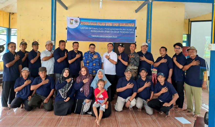 DESA TANDAN SARI MELAKSANAKAN SOSIALISASI TATA KELOLA KEUANGAN DESA