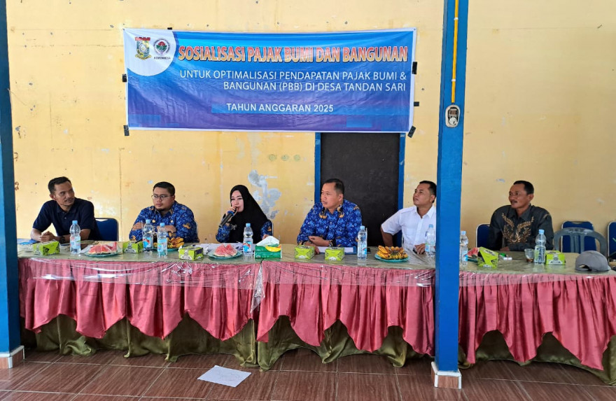SOSIALISASI PAJAK BUMI DAN BANGUNAN (PBB) DIGELAR DI DESA TANDAN SARI, KECAMATAN TAPUNG HILIR