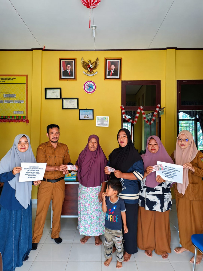 PEMBAGIAN BANTUAN LANGSUNG TUNAI (BLT) DANA DESA TAHUN 2026 DI DESA TANDAN SARI